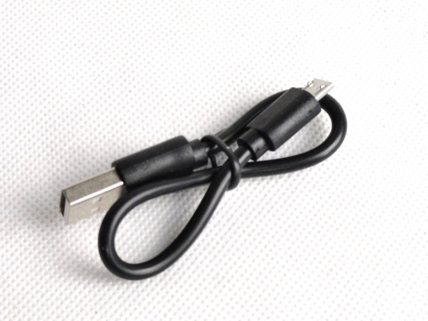 LAMPA PRZÓD CZARNA USB 70 LUMENÓW WODOODPORNA LAMPA PRZÓD CZARNA USB 70 LUMENÓW WODOODPORNA