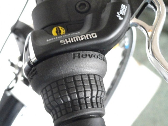 ROWER TREKINGOWY 28 DAMSKI RAYON VERSO STALOWY BIA ROWER TREKINGOWY 28 DAMSKI RAYON VERSO STALOWY BIA