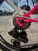 ROWER DZIECIĘCY 20 RÓŻOWY NEON Z PRZERZUTKĄ SHIMANO DLA DZIEWCZYNKI